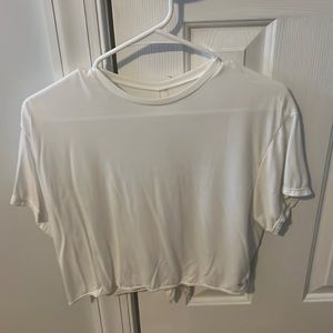 Hire cropped workout shirt